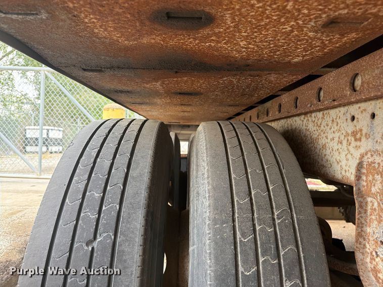 image for item FP4088 2023 Utility VS2D dry van trailer