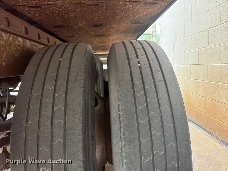 image for item FP4088 2023 Utility VS2D dry van trailer