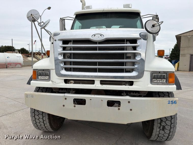 image for item FT7550 2003 Sterling Trucks L9500 Series truck cab and chassis