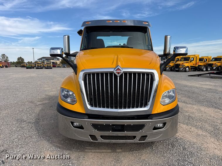 image for item FV2084 2023 International LT625 semi truck