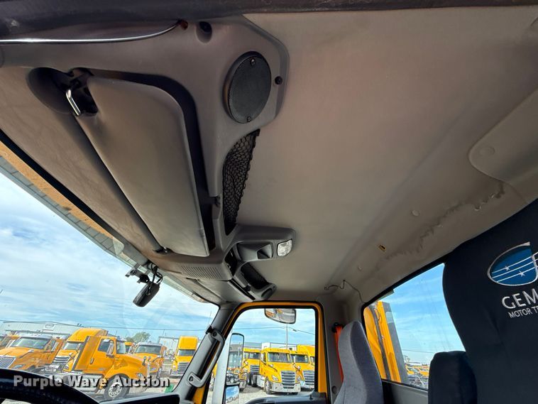 image for item FV2084 2023 International LT625 semi truck