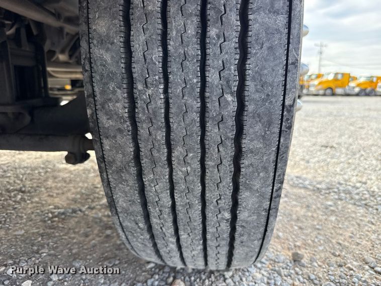 image for item FV2084 2023 International LT625 semi truck