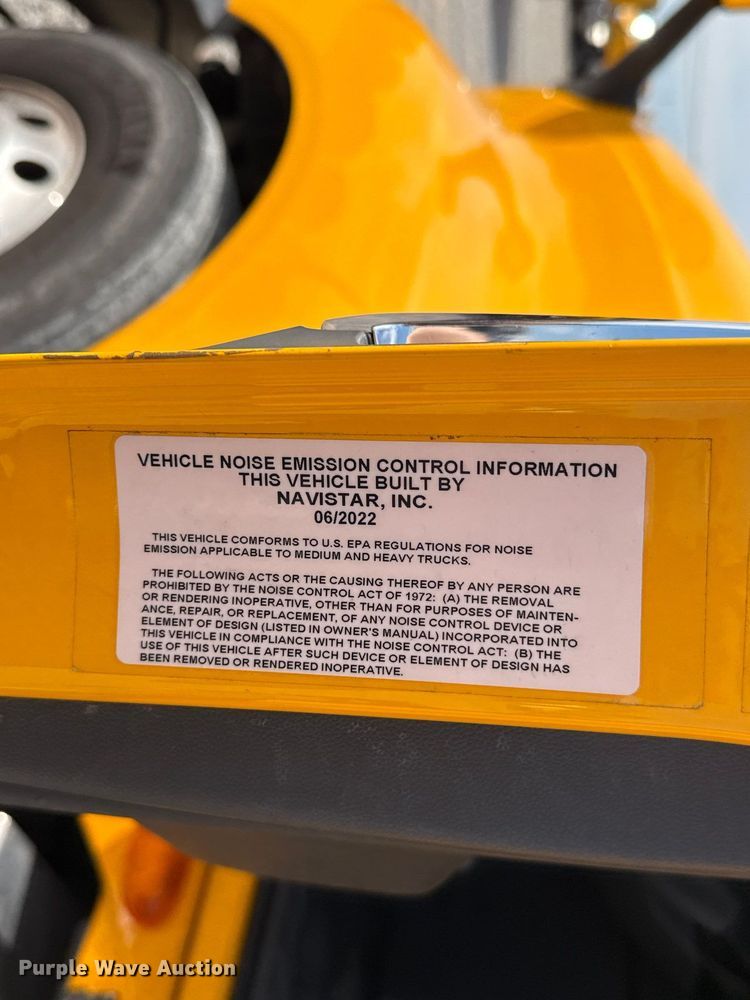 image for item FV2084 2023 International LT625 semi truck