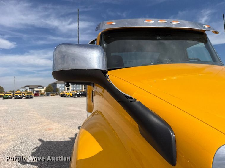 image for item FV2085 2024 International LT625 semi truck