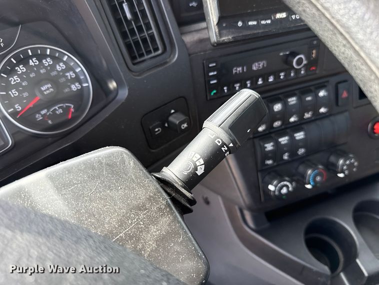 image for item FV2085 2024 International LT625 semi truck