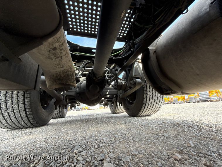 image for item FV2085 2024 International LT625 semi truck