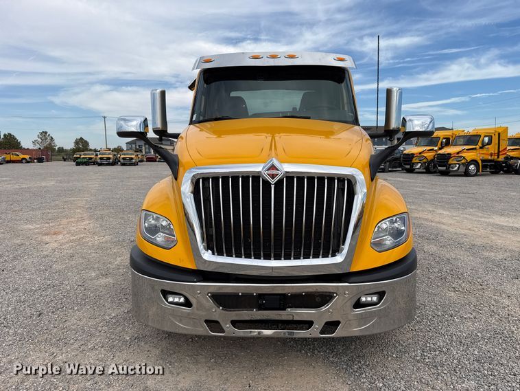 image for item FV2086 2023 International LT625 semi truck