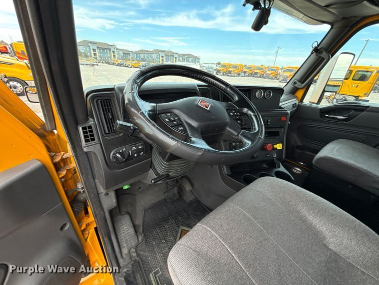 image for item FV2086 2023 International LT625 semi truck