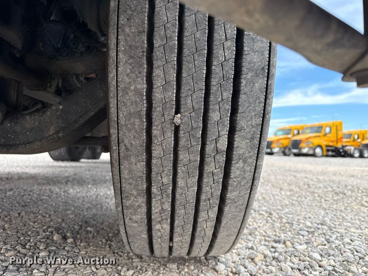 image for item FV2086 2023 International LT625 semi truck