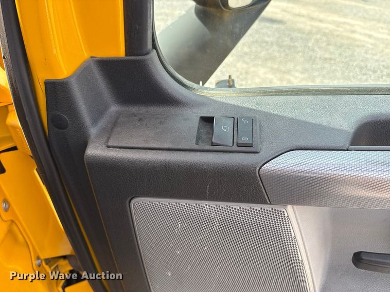 image for item FV2087 2021 Freightliner Cascadia 126 semi truck