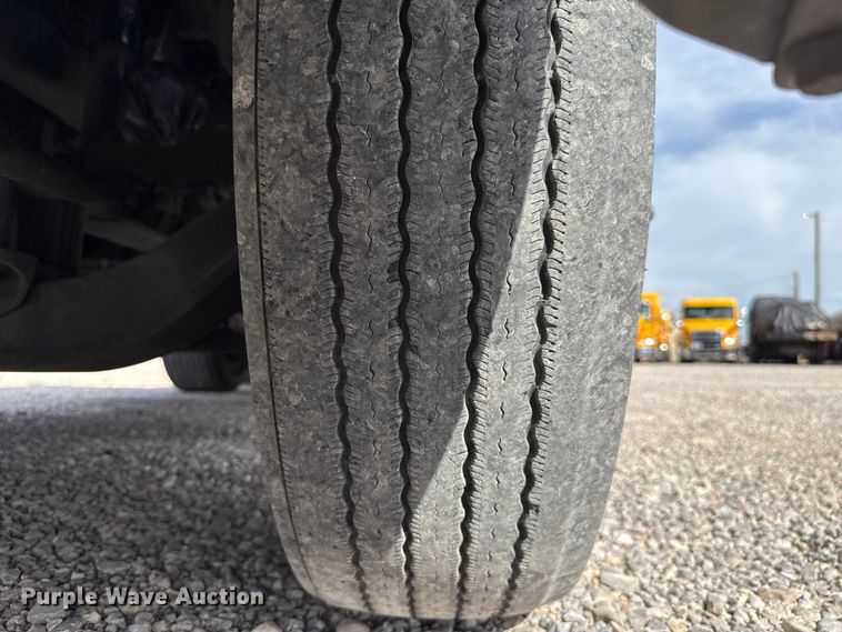 image for item FV2088 2023 International LT625 semi truck