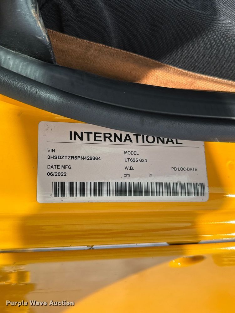 image for item FV2088 2023 International LT625 semi truck