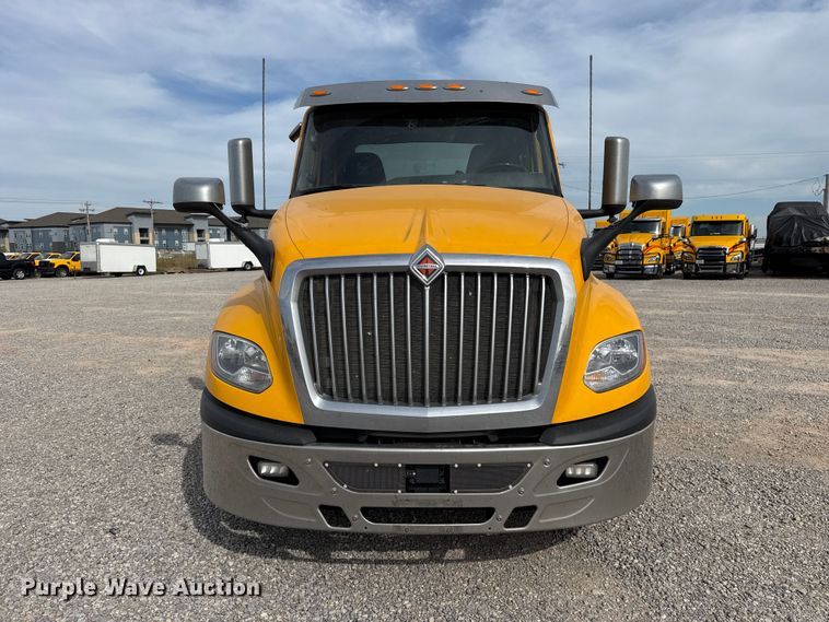 image for item FV2089 2023 International LT625 semi truck