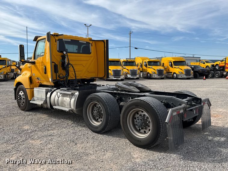 image for item FV2089 2023 International LT625 semi truck