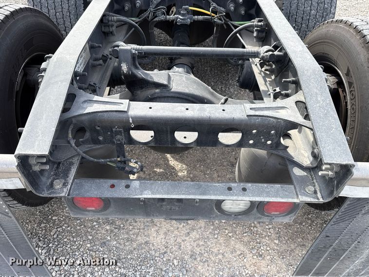 image for item FV2089 2023 International LT625 semi truck