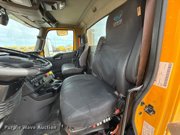 image for item FV2089 2023 International LT625 semi truck