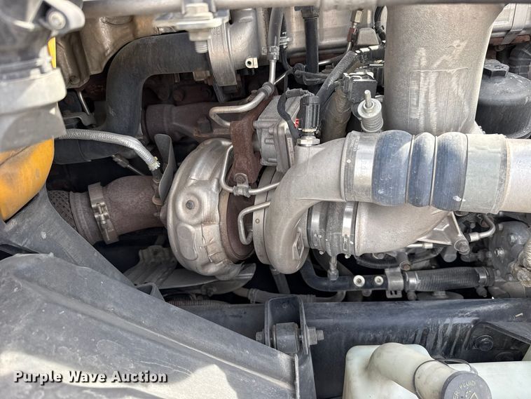 image for item FV2089 2023 International LT625 semi truck