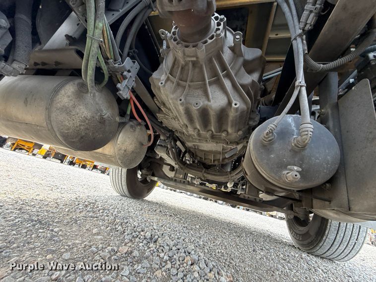image for item FV2089 2023 International LT625 semi truck