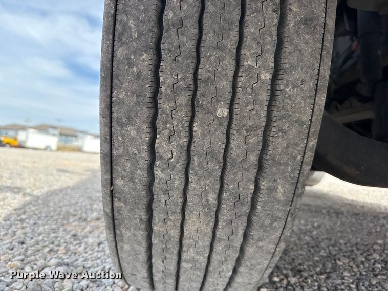 image for item FV2089 2023 International LT625 semi truck