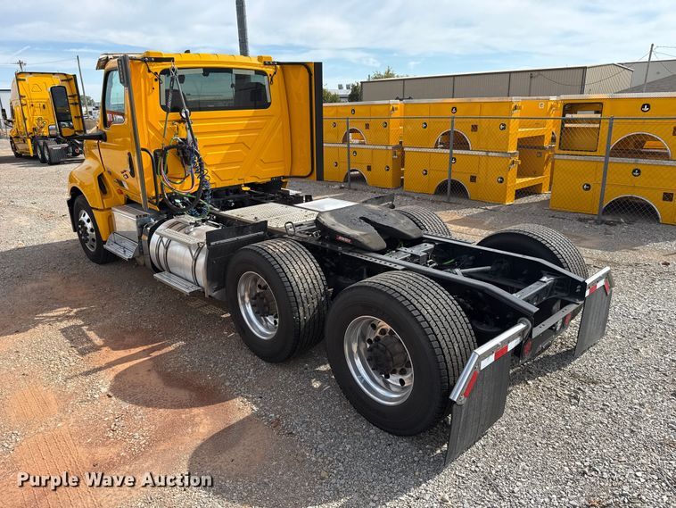image for item FV2090 2023 International LT625 semi truck
