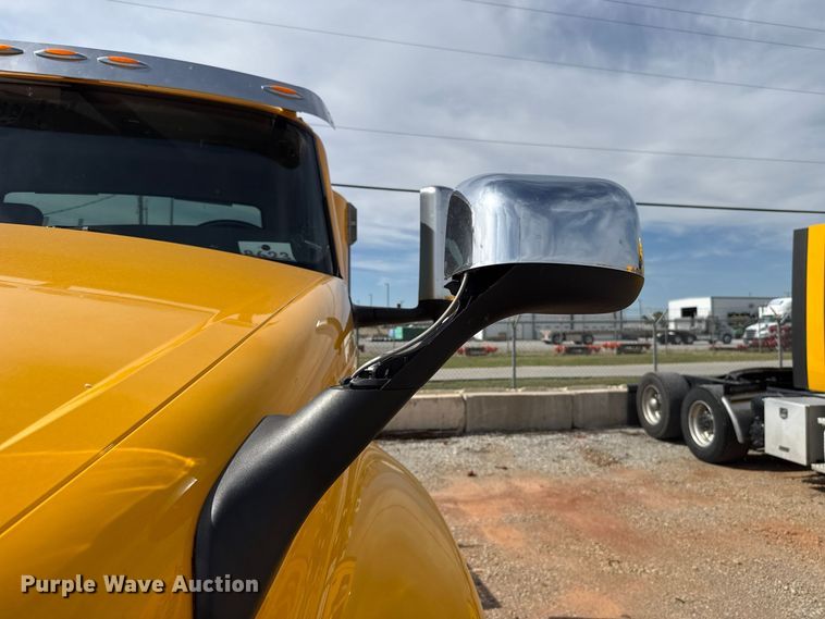 image for item FV2090 2023 International LT625 semi truck