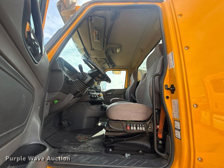image for item FV2090 2023 International LT625 semi truck