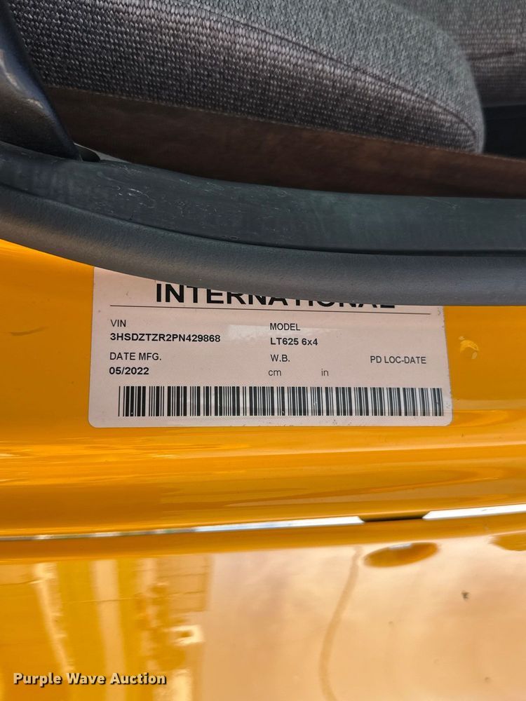 image for item FV2090 2023 International LT625 semi truck