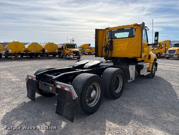 image for item FV2091 2023 International LT625  semi truck