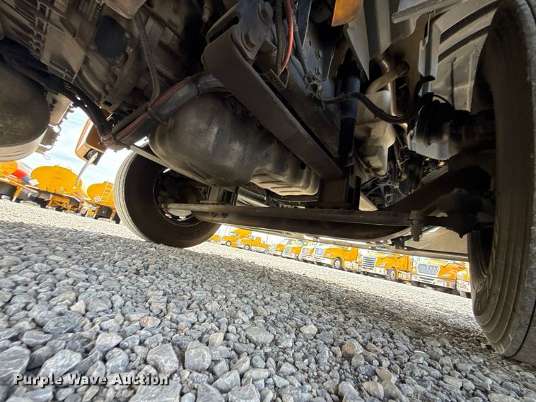 image for item FV2091 2023 International LT625  semi truck