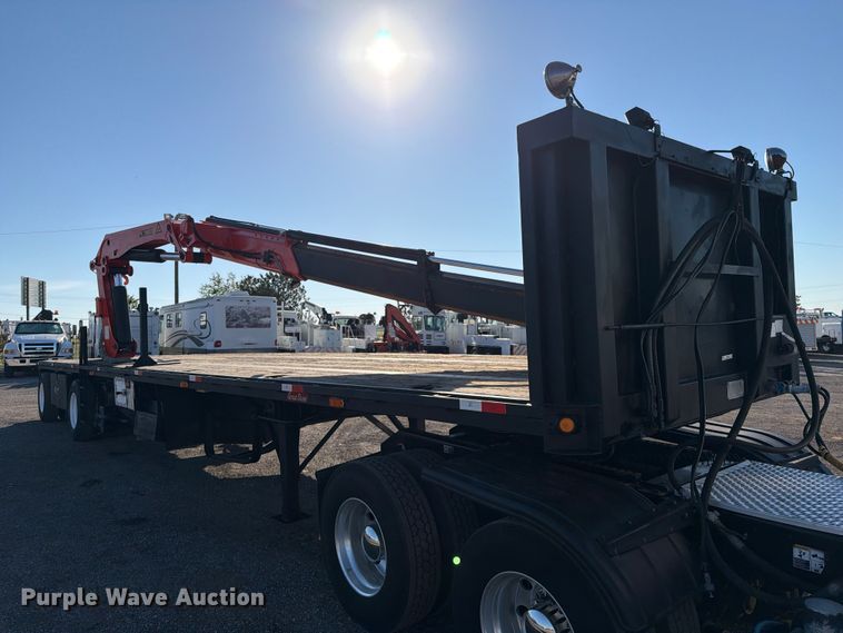 image for item FW3581 1999 Great Dane Trailers GPMWSAR245 flatbed trailer