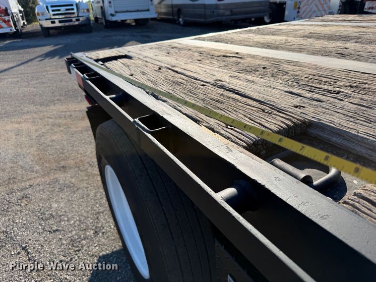 image for item FW3581 1999 Great Dane Trailers GPMWSAR245 flatbed trailer