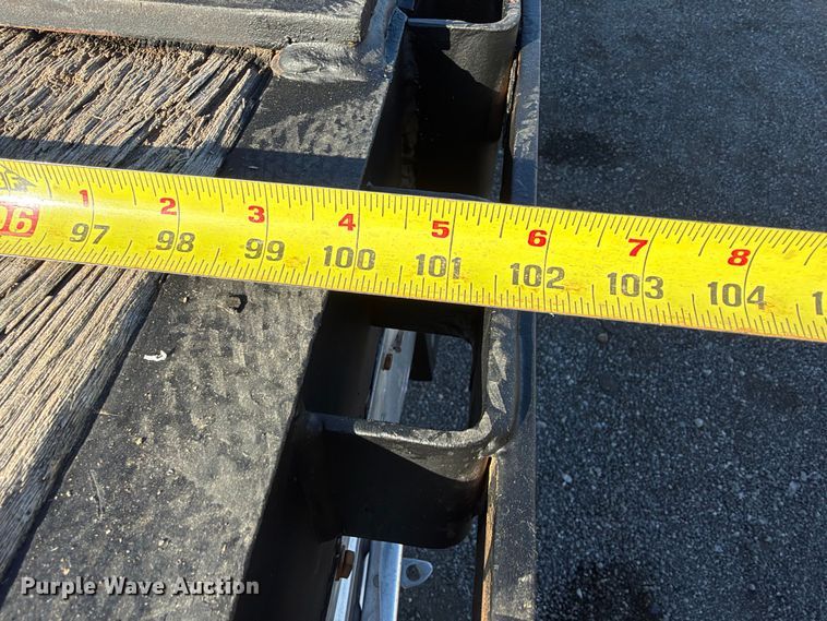 image for item FW3581 1999 Great Dane Trailers GPMWSAR245 flatbed trailer