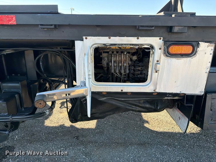 image for item FW3581 1999 Great Dane Trailers GPMWSAR245 flatbed trailer
