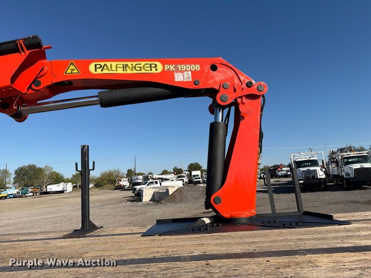 image for item FW3581 1999 Great Dane Trailers GPMWSAR245 flatbed trailer