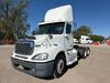 2015 Freightliner Columbia semi truck