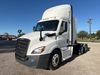 2021 Freightliner Cascadia semi truck