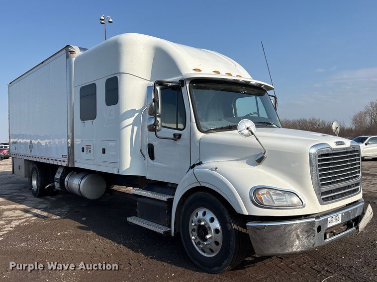 2020 Freightliner Business Class M2
