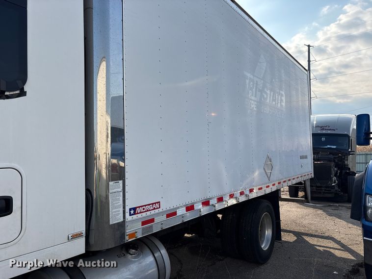 2020 Freightliner Business Class M2