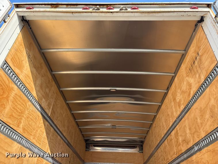 2020 Freightliner Business Class M2