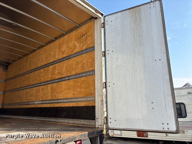 2020 Freightliner Business Class M2