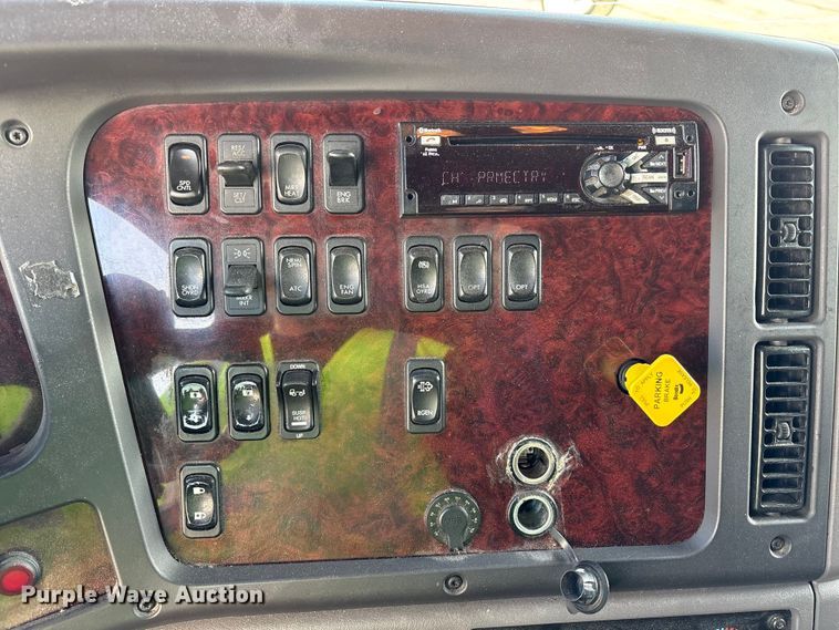 2020 Freightliner Business Class M2