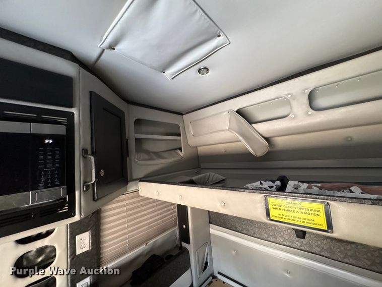 2020 Freightliner Business Class M2