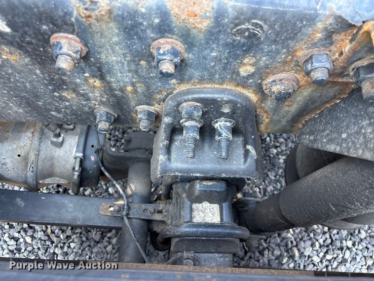 image for item YA4248 2020 Freightliner Cascadia semi truck