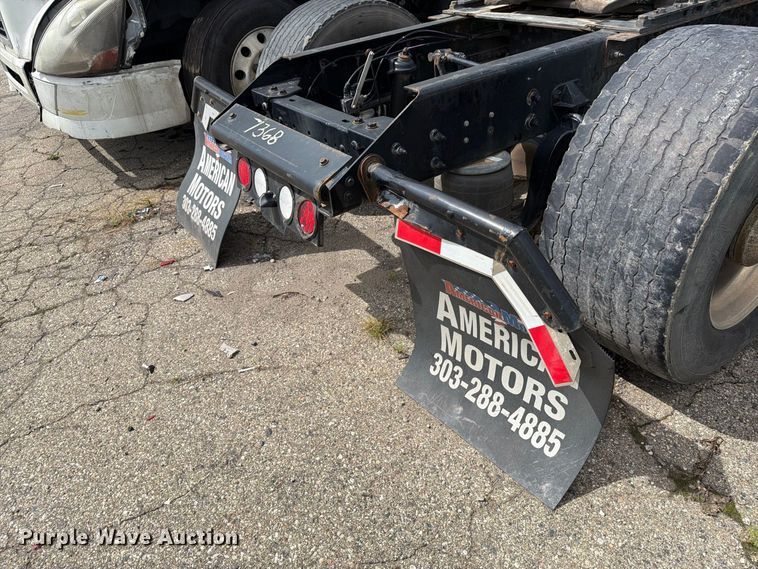 image for item YA4341 2020 Kenworth T680 semi truck