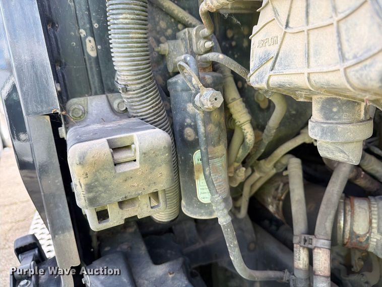 image for item YA4341 2020 Kenworth T680 semi truck