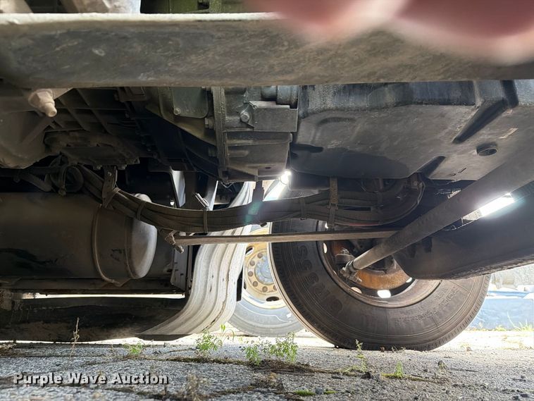 image for item YA4341 2020 Kenworth T680 semi truck