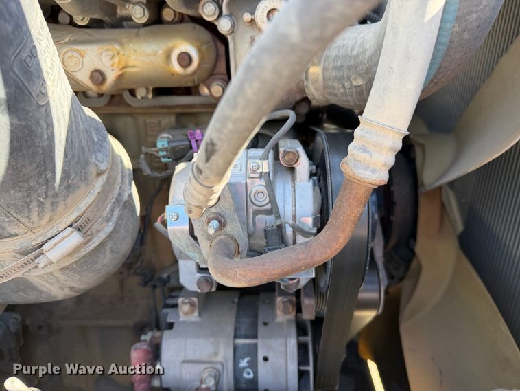 image for item YA4936 2019 Freightliner Cascadia 126 semi truck