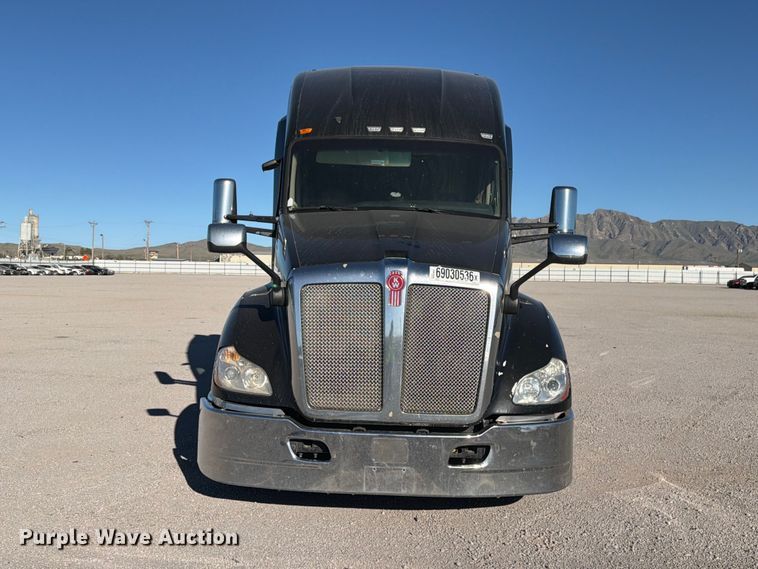 2020 Kenworth T680