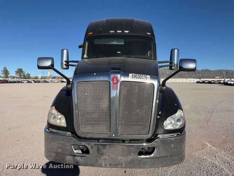 2020 Kenworth T680