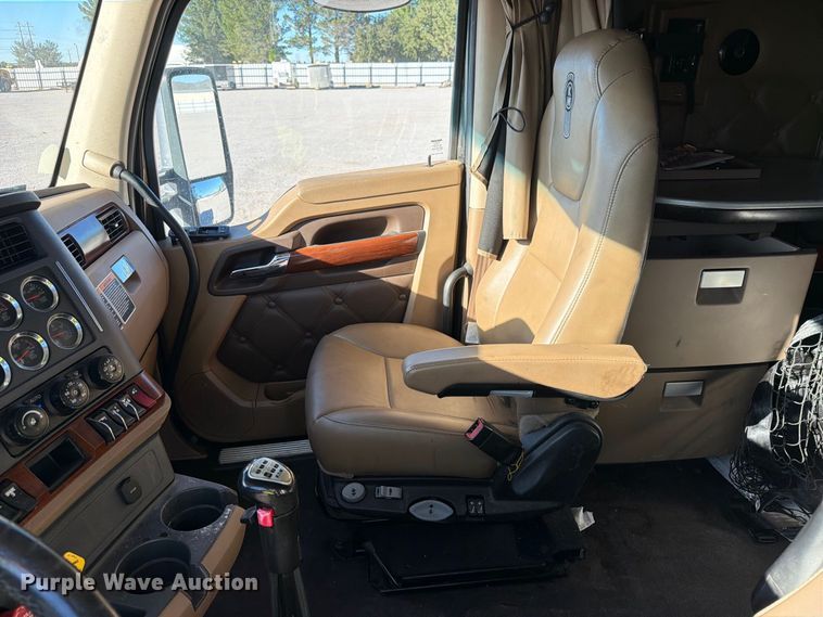2020 Kenworth T680